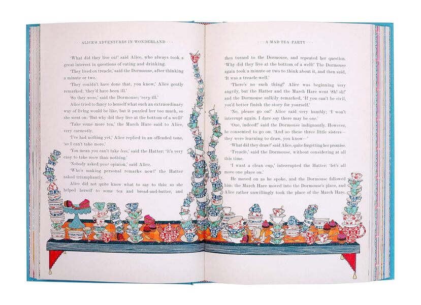 Alice's Adventures in Wonderland / Alice's Adventures in Wonderland Льюис Кэрролл 9780062936615-6