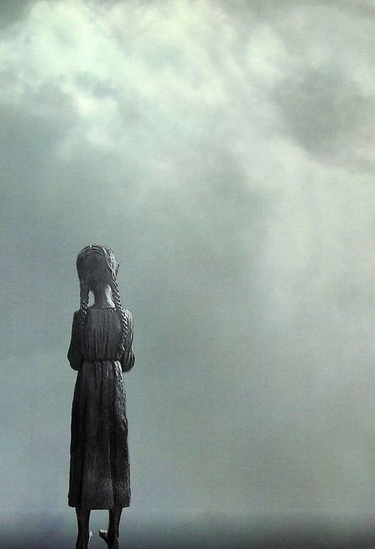 Holodomor in slavery. Staging of P. Naniyev's story 'Lozynova's Coffin' / Голодомор у рабстві. Інсценізація повісті П. Наніїва 'Лозинова труна' Татьяна Кинзерская 978-617-7736-98-0-2