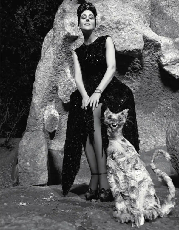 Magazine Vogue Ukraine Edition No. 8 2024/25 / Журнал Vogue Ukraine Edition №8 2024/25 / Author not specified 482027278001312-6