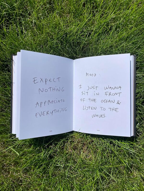 No Rain, No Flowers Thomas Lel / Томас Лелу 9781399736121-3