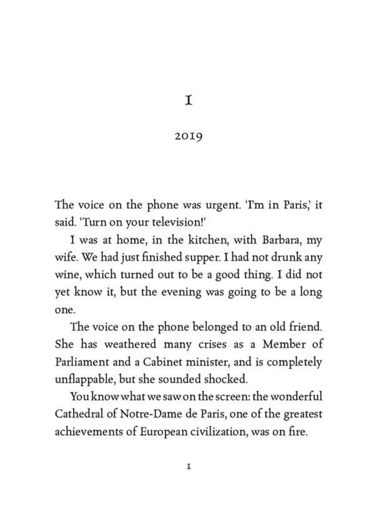 Notre-Dame. A Short History of the Meaning of Cathedrals / Notre-Dame. A Short History of the Meaning of Cathedrals Кен Фоллетт 9781529037647-2