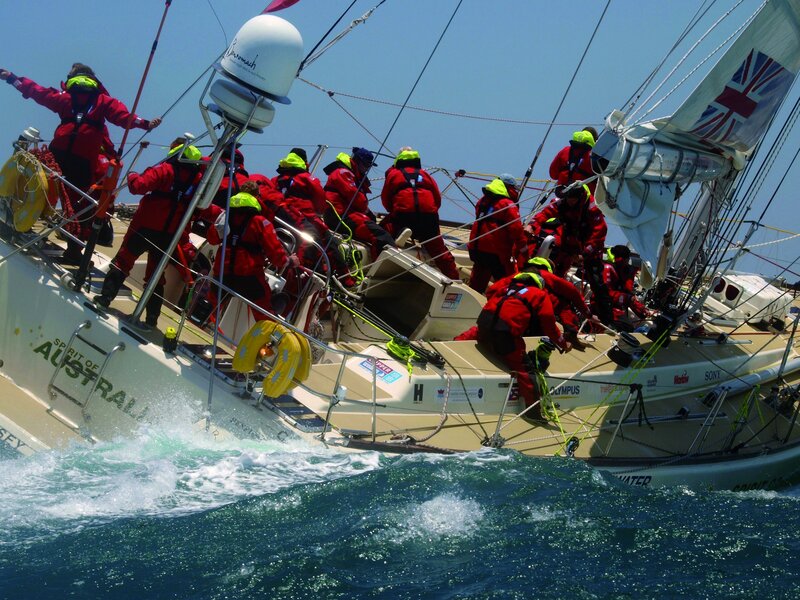 Team Spirit: Life and leadership on one of the world's toughest yacht races / Team Spirit: Life and leadership on one of the world's toughest yacht races Брендан Холл 9781408187999-4