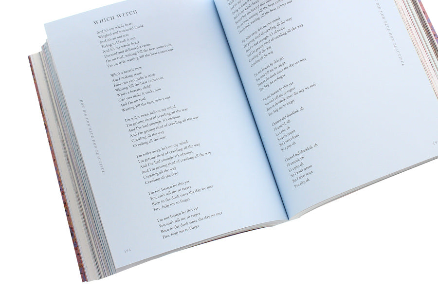 Useless Magic. Lyrics, Poetry and Sermons / Useless Magic. Lyrics, Poetry and Sermons Флоренс Уэлч 978-0-241-98382-9-6