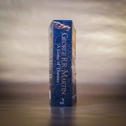 A Song Of Ice And Fire. Book 1. A Game Of Thrones George R.R. Martin / Джордж Р. Р. Мартин 9780007448036-5