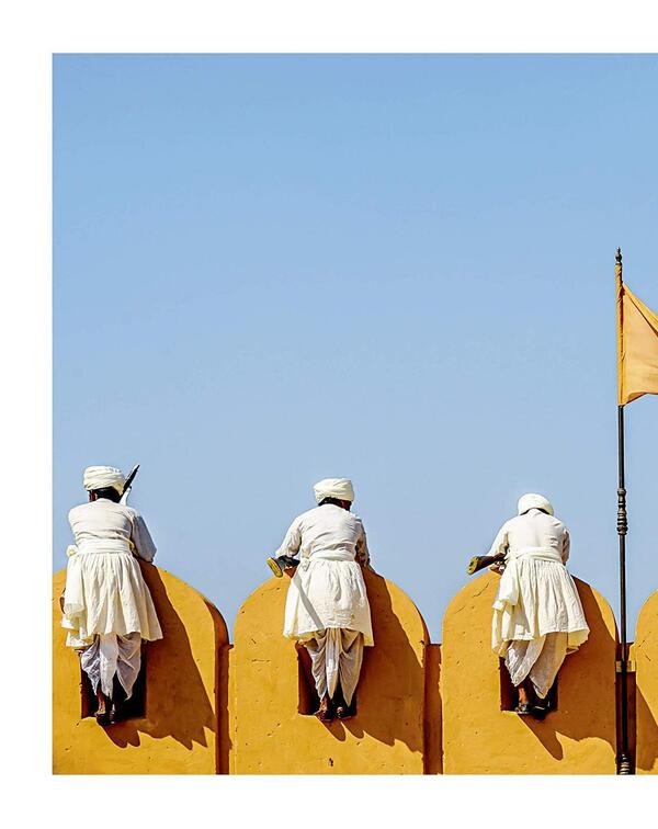 Accidentally Wes Anderson / Accidentally Wes Anderson Уолли Коваль 9781409197393-4