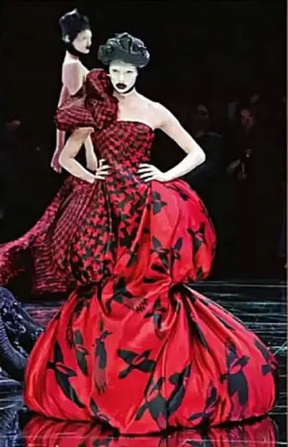 Art-Fashion In The 21St Century Mitchell Oakley Smith, Alison Kubler - Митчелл Окли Смит, Элисон Кублер 9780500239094-5