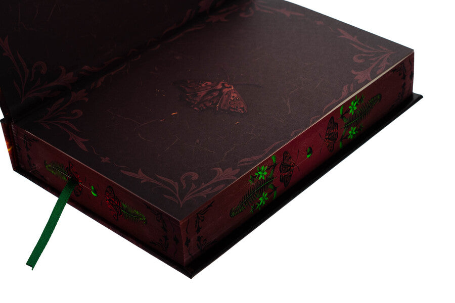 Bagriana miles. Book 1. A heartless hunter. Limited Edition / Багряна Міль. Книга 1. Безсердечний мисливець. Limited edition Кристен Сиккарелли 978-617-523-291-0-5
