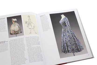 Balenciaga. Shaping Fashion Leslie Ellis Miller / Лесли Эллис Миллер 9781851779031-5