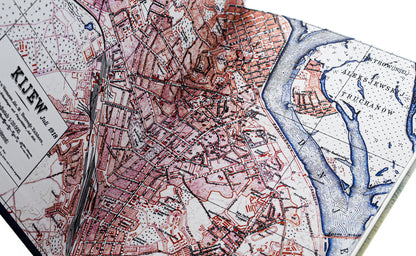 Bus traffic and taxis in Kyiv are 111 years old / Автобусному руху та таксі Києва 111 років Николай Сало , Владимир Винник 978-617-7906-81-9-4