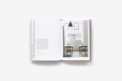 Cereal City Guide. London / Author not specified 9781419732867-5