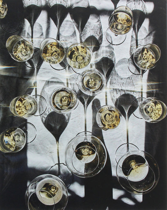 Champagne: The Essential Guide To The Wines, Producers And Terriors Of The Iconic Region / Champagne: The Essential Guide To The Wines, Producers And Terriors Of The Iconic Region Питер Лим 978-1-78472-447-4-1