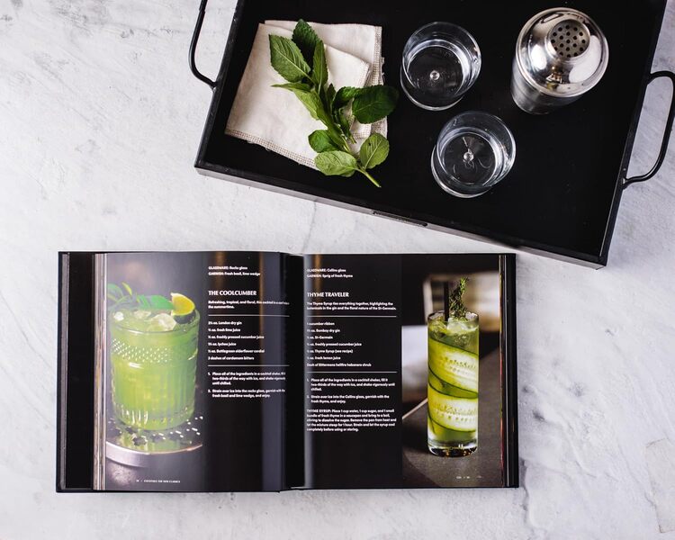 Cocktails The New Classics / Author not specified 9781646434084-6