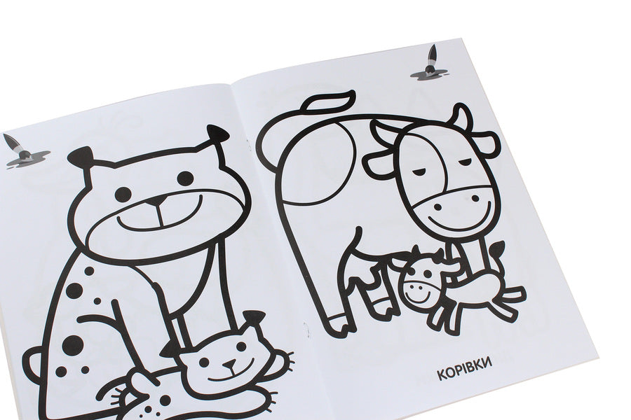 Coloring for kids. Hen / Розфарбовка для малят. Курочка  978-966-440-356-3-5