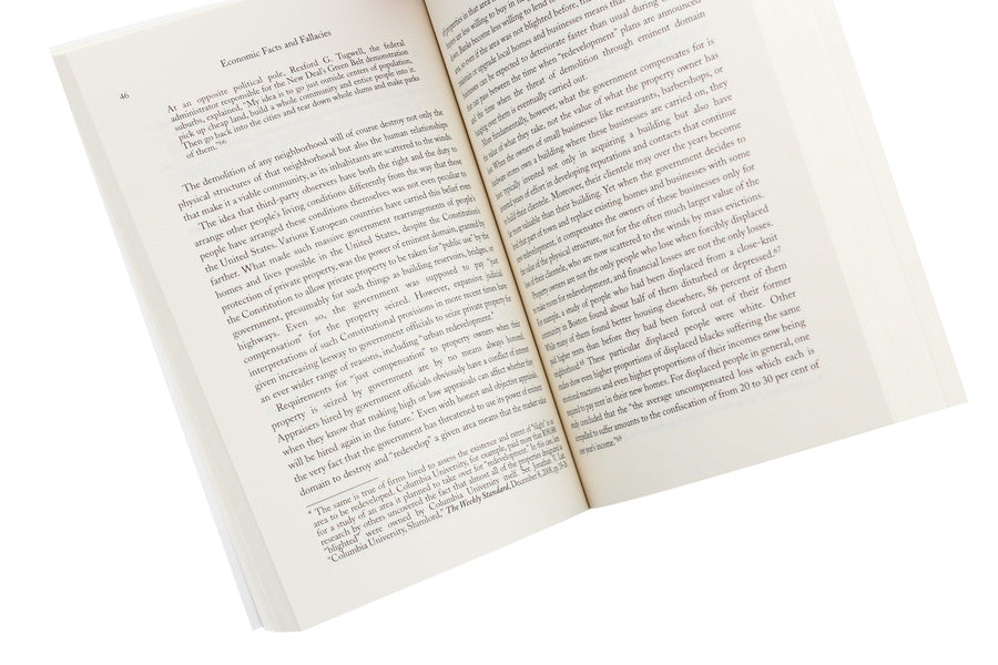 Economic Facts and Fallacies / Economic Facts and Fallacies Томас Соуэлл 978-0-465-02203-8-5