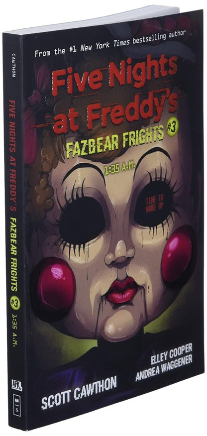 Five Nights at Freddy's. 1:35AM. Fazbear Frights #3 / Five Nights at Freddy`s. 1:35AM. Fazbear Frights #3 Скотт Коутон, Элли Купер, Андреа Ваггенер 978-1-338-57603-0-3