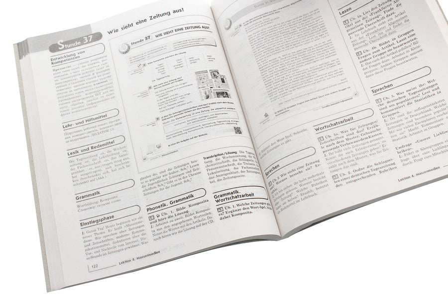 German language. Grade 9. Teacher's book for the textbook 'German language. Grade 9. Deutsch lernen ist super!” / Німецька мова. 9 клас. Книга для вчителя до підручника «Німецька мова. 9 клас. Deutsch lernen ist super!» Светлана Сотникова, С. Коринь 978-617-09-3759-9-5