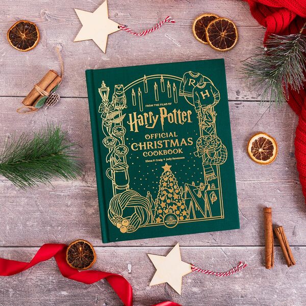 Harry Potter: Official Christmas Cookbook Jodi Revenson, Elena Pons Craig / Джоди Ревенсон, Елена Понс Крейг 9781529434736-3