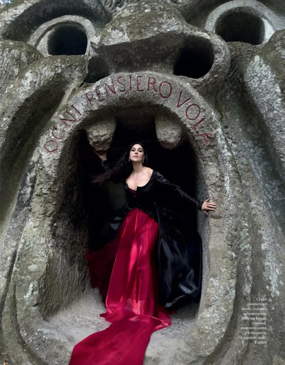 Magazine Vogue Ukraine Edition No. 8 2024/25 / Журнал Vogue Ukraine Edition №8 2024/25 / Author not specified 482027278001312-4