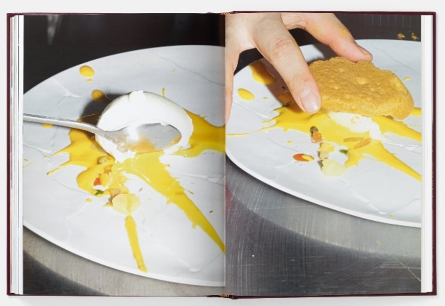 Massimo Bottura: Never Trust A Skinny Italian Chef Massimo Bottura / Массимо Боттура 9780714867144-2
