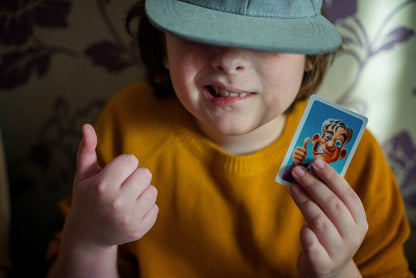 Mimiq. Show The Right Face! Board Card Game / Mimiq. Покажіть потрібну гримасу! Настільна карткова гра Christian Draineau, Freddie Muller Andersen / Крістіан Дрейно, Фредді Мюллер Андерсен 4823076142285-5