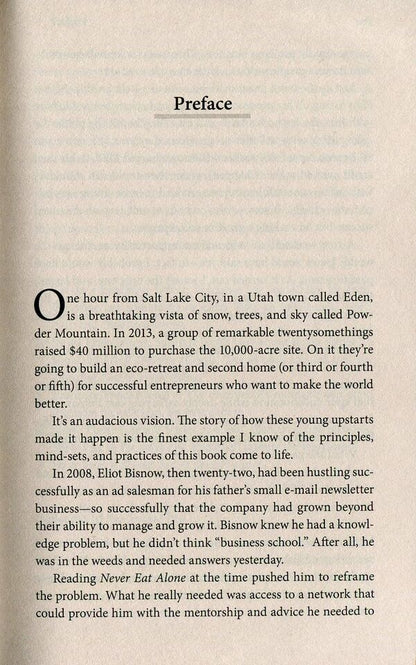 Never Eat Alone / Never Eat Alone Кейт Феррацци, Тал Рэз 9780241004951-6