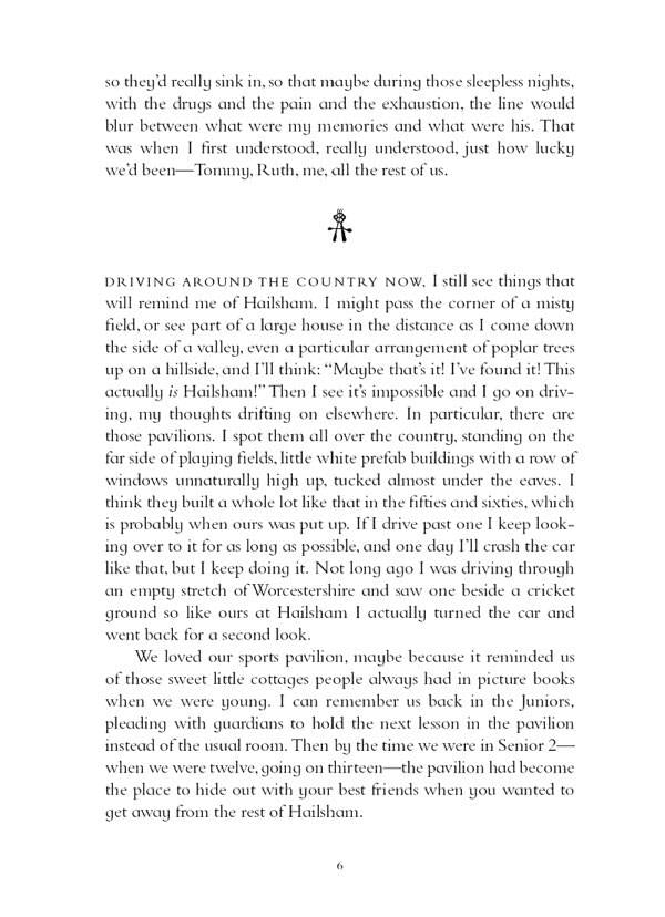 Never Let Me Go / Never Let Me Go Кадзуо Исигуро 978-0-571-27213-6-6