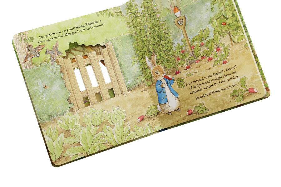 Peter Rabbit: A Peep-Anside Tale Beatrice Potter / Беатрис Поттер 9780141373300-6
