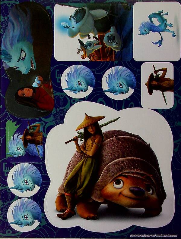 Raya And The Last Dragon. Coloring With Stickers / Рая та останній дракон. Розмальовка з наліпками / Author not specified 9789669438218-4