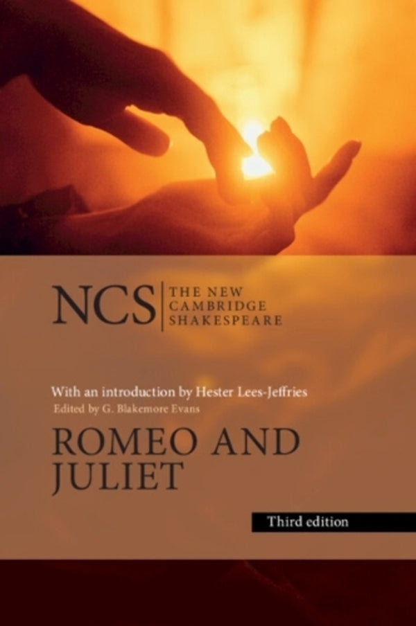 Romeo And Juliet William Shakespeare / Уильям Шекспир 9781108461825-1