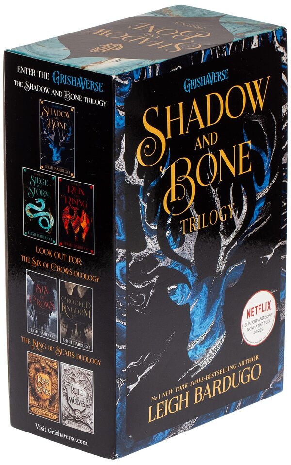 Shadow And Bone Boxed Set Lee Bardugo / Ли Бардуго 9781510106451-2