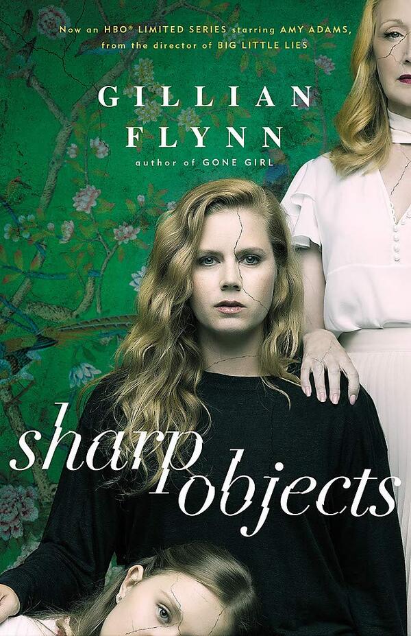 Sharp Objects Gillian Flynn / Гиллиан Флинн 9781474601610-1
