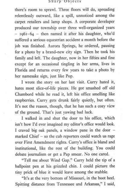 Sharp Objects Gillian Flynn / Гиллиан Флинн 9781474601610-4