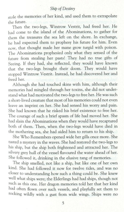 Ship of Destiny / Ship of Destiny Робин Хобб 978-0-00-811747-4-4