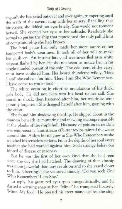 Ship of Destiny / Ship of Destiny Робин Хобб 978-0-00-811747-4-6