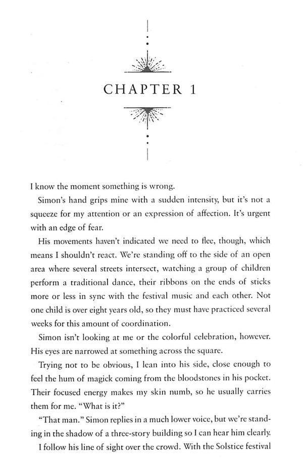 Silence and Shadow / Silence and Shadow Эрин Бити 9781035040575-4