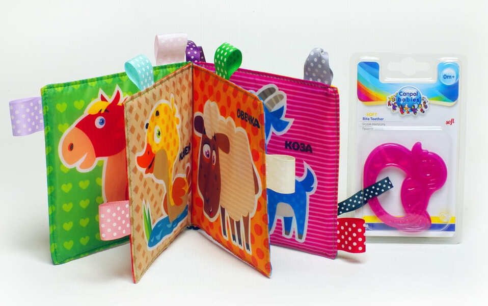 Soft book 'Cow' (+ teether) / М’яка книга 'Корівка' (+ прорізувач)  9789664403754-3