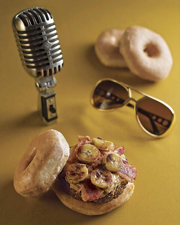 Supernatural: The Official Cookbook Julie Tremein, Jessica Torres / Джули Тремейн, Джессика Торрес 9781789093469-5