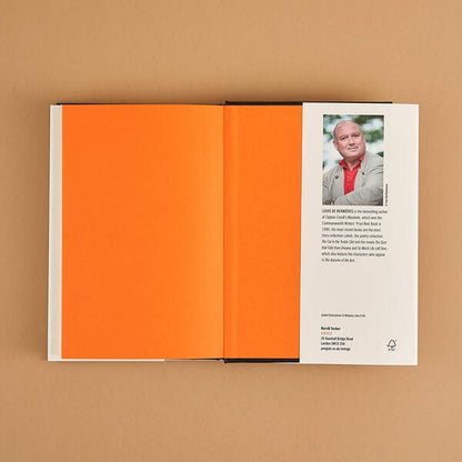 The Autumn of the Ace / The Autumn of the Ace Луи де Берньер 978-1-787-30133-7-3