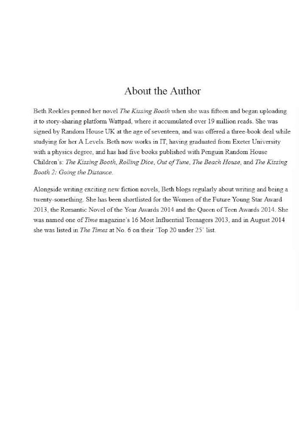 The Beach House: A Kissing Booth Story / The Beach House: A Kissing Booth Story Бэт Риклз 9780241512463-4