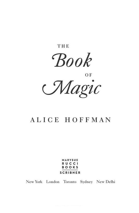 The Book Of Magic Alice Hoffman / Элис Хоффман 9781398509979-2