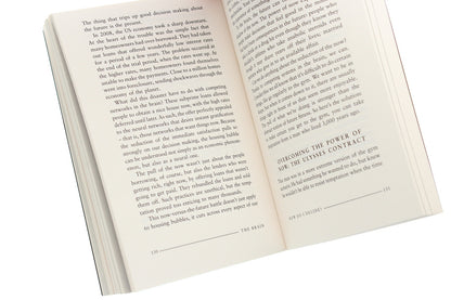 The Brain. The Story Of You David Eagleman / Дэвид Иглмен 9781782116615-5