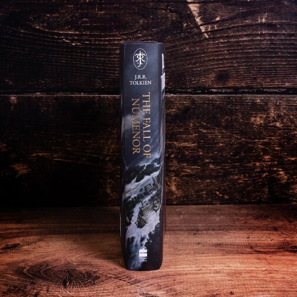 The Fall Of Numenor John R.R. Tolkien / Джон Р. Р. Толкин 9780008537838-3