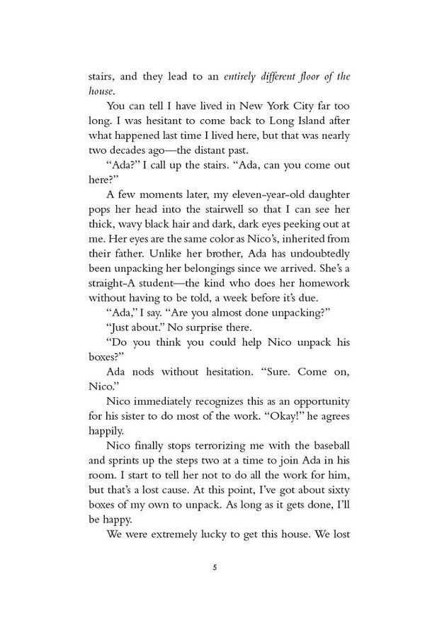 The Housemaid Is Watching Freda McFadden / Фрида Макфадден 9781464223310-5