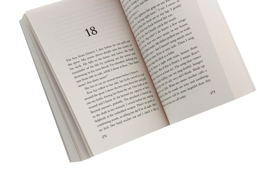 The Hunger Games / The Hunger Games Сьюзен Коллинз 9781407132082-3