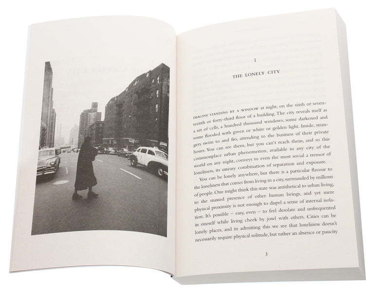 The Lonely City. Adventures in the Art of Being Alone / The Lonely City. Adventures in the Art of Being Alone Оливия Лэнг 978-1-78211-125-2-4