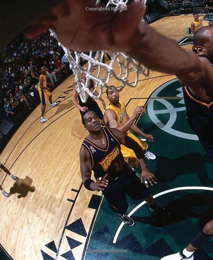 The Mamba Mentality. How I Play Kobe Bryant / Коби Брайант 9780374201234-3