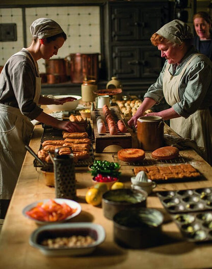 The Official Downton Abbey Cookbook Annie Gray / Энни Грей 9781781319574-4