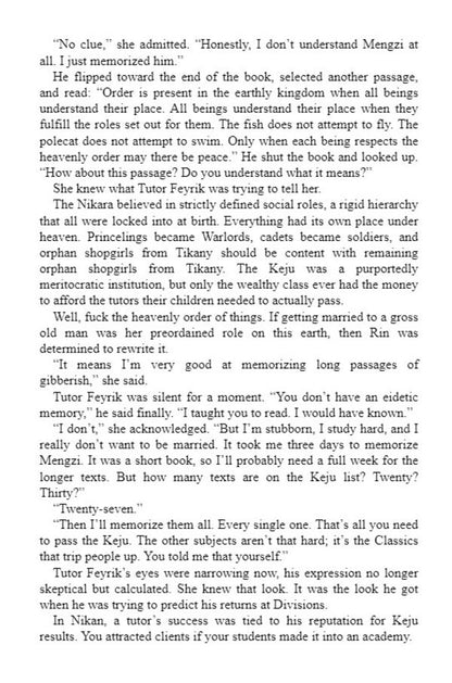 The Poppy War (set of 3 books) / The Poppy War (комплект із 3 книг) Ребекка Куанг 978-0-00-823984-8, 978-0-00-833918-0, 978-0-00-823989-3-6