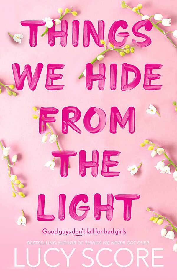 Things We Hide From The Light / Things We Hide From The Light Люси Скор 9781399713771-1