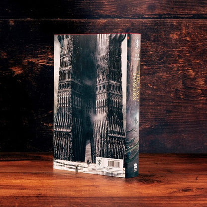 Two Towers John R.R. Tolkien / Джон Р. Р. Толкин 9780008376130-5